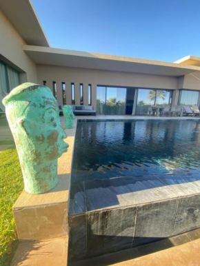 Villa Slim